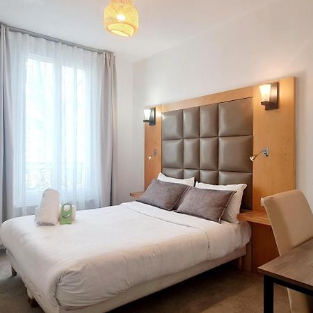Hotel De France 18 Париж Екстериор снимка
