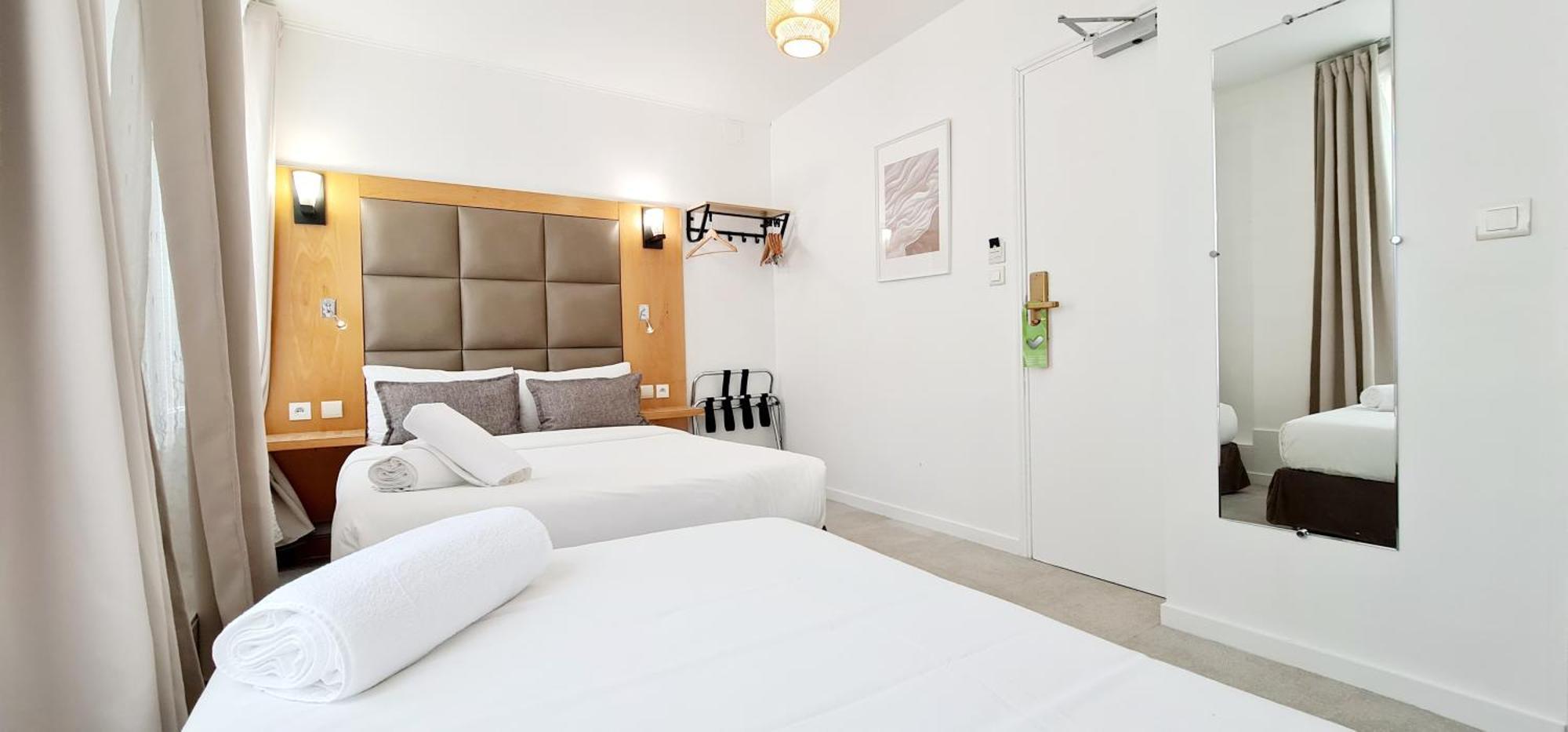 Hotel De France 18 Париж Екстериор снимка